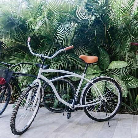 Luxury 2BR Condo w Private Jacuzzi, Fast Wifi, AC Tulum Zewnętrze zdjęcie