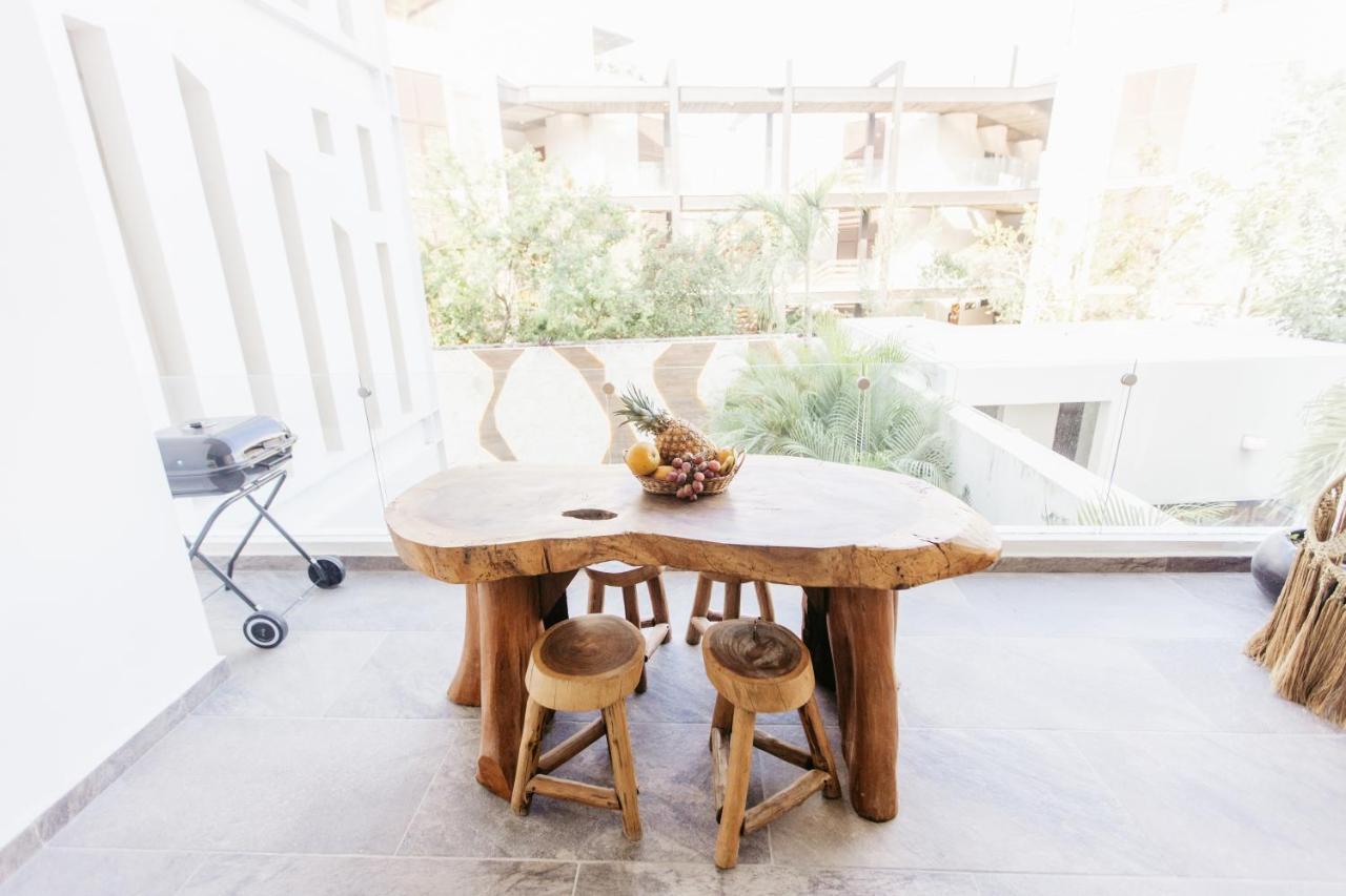 Luxury 2BR Condo w Private Jacuzzi, Fast Wifi, AC Tulum Zewnętrze zdjęcie