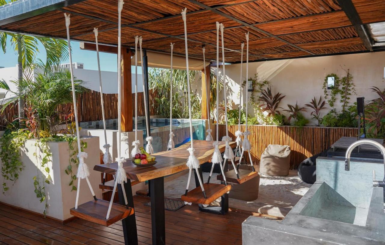 Luxury 2BR Condo w Private Jacuzzi, Fast Wifi, AC Tulum Zewnętrze zdjęcie