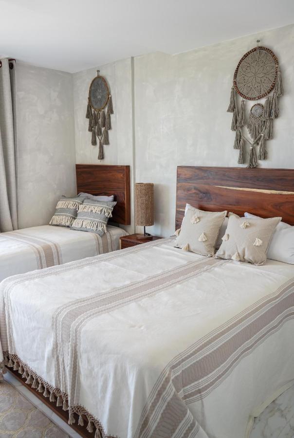 Luxury 2BR Condo w Private Jacuzzi, Fast Wifi, AC Tulum Zewnętrze zdjęcie